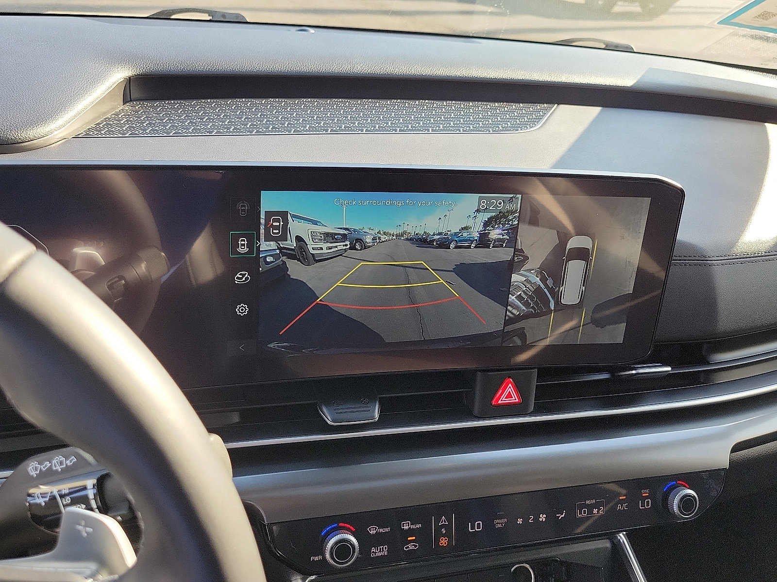 2025 Kia Carnival SX photo 6