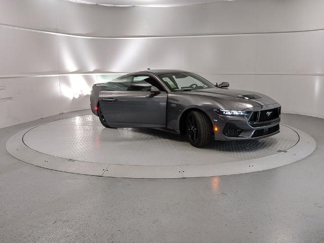 2025 Ford Mustang GT Premium photo 5