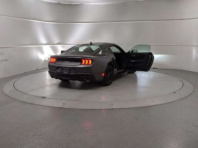 2025 Ford Mustang GT Premium photo 7