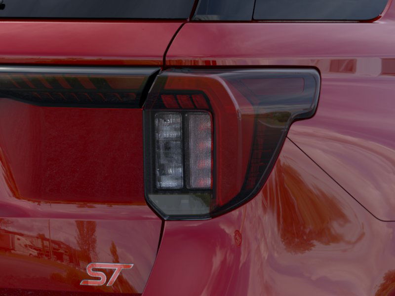 2025 Ford Explorer ST photo 19