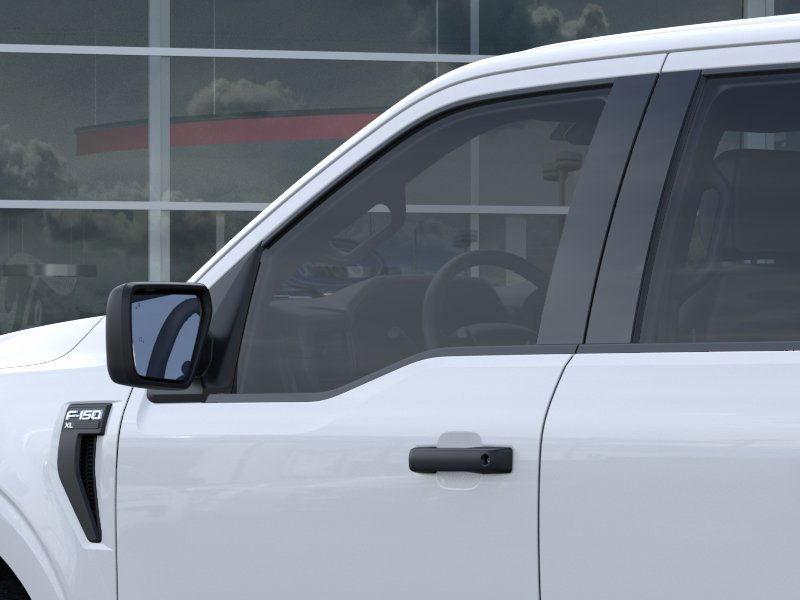 2025 Ford F-150 XL photo 4