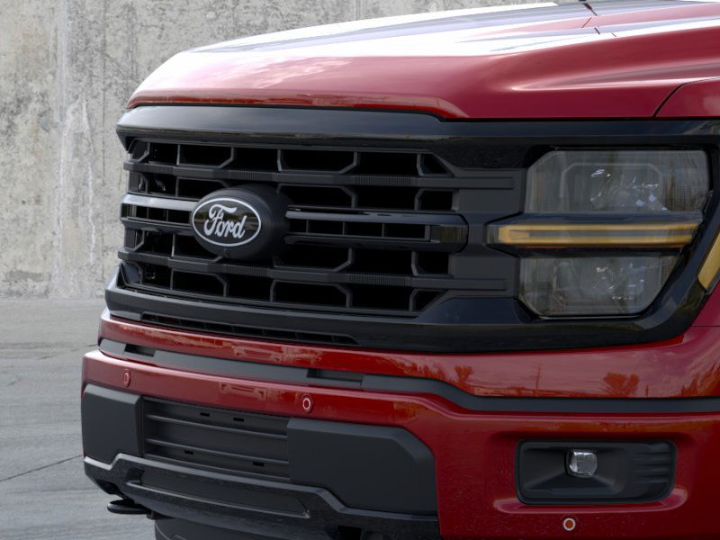 2025 Ford F-150 XLT photo 17