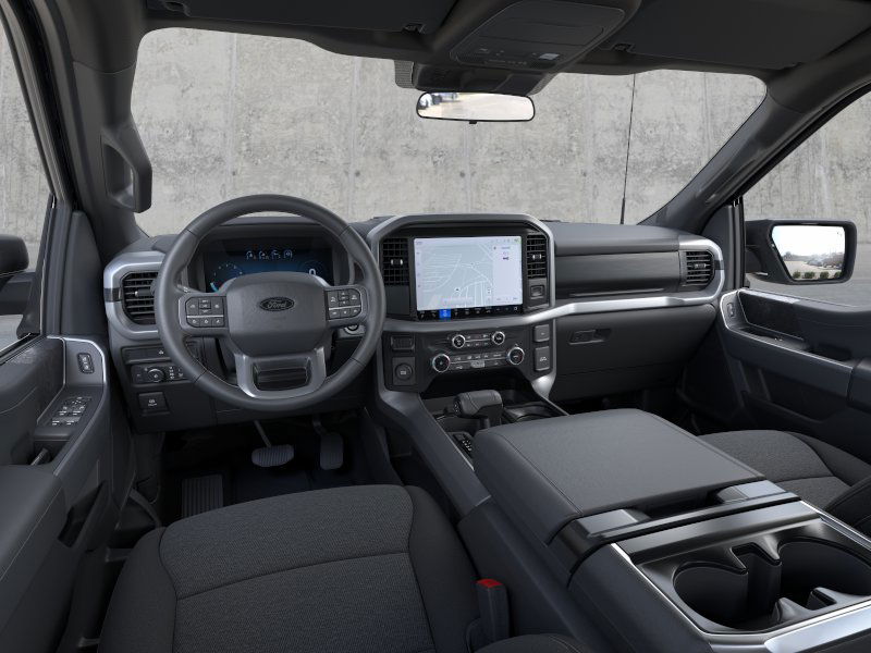 2025 Ford F-150 XLT photo 6