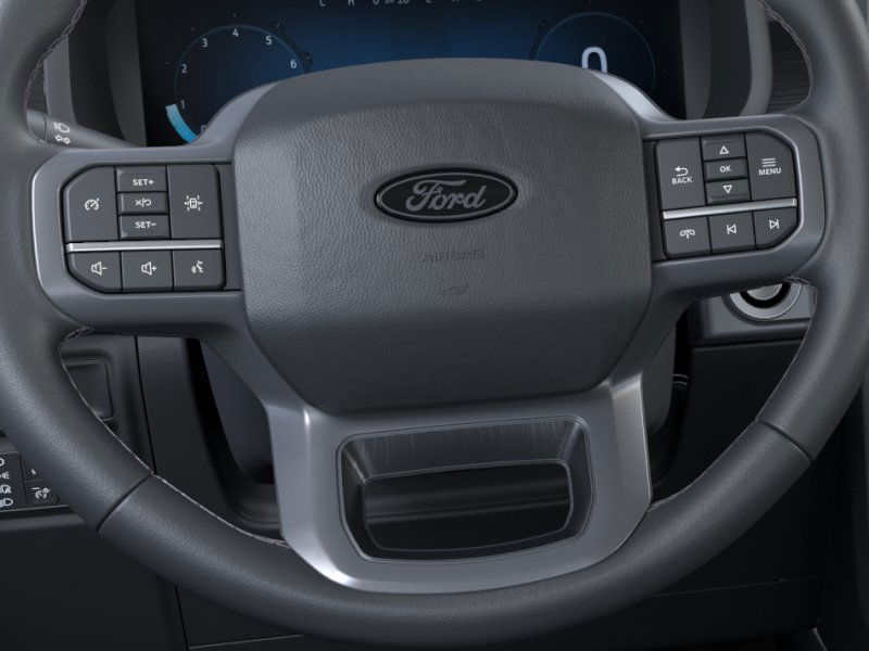 2025 Ford F-150 XLT photo 9