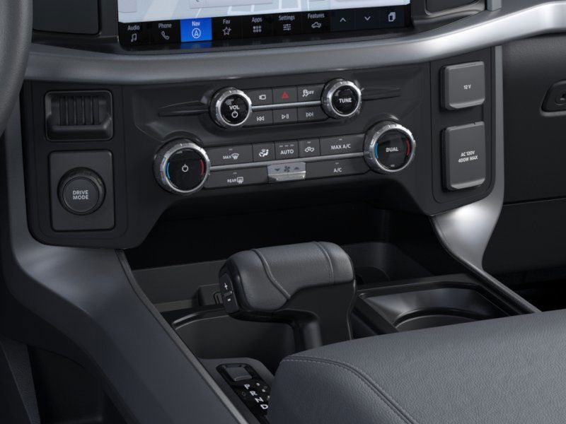 2025 Ford F-150 XLT photo 12