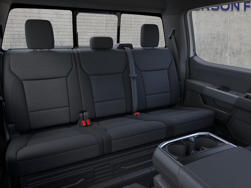 2025 Ford F-150 XLT photo 8