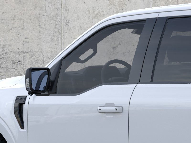 2025 Ford F-150 XLT photo 17