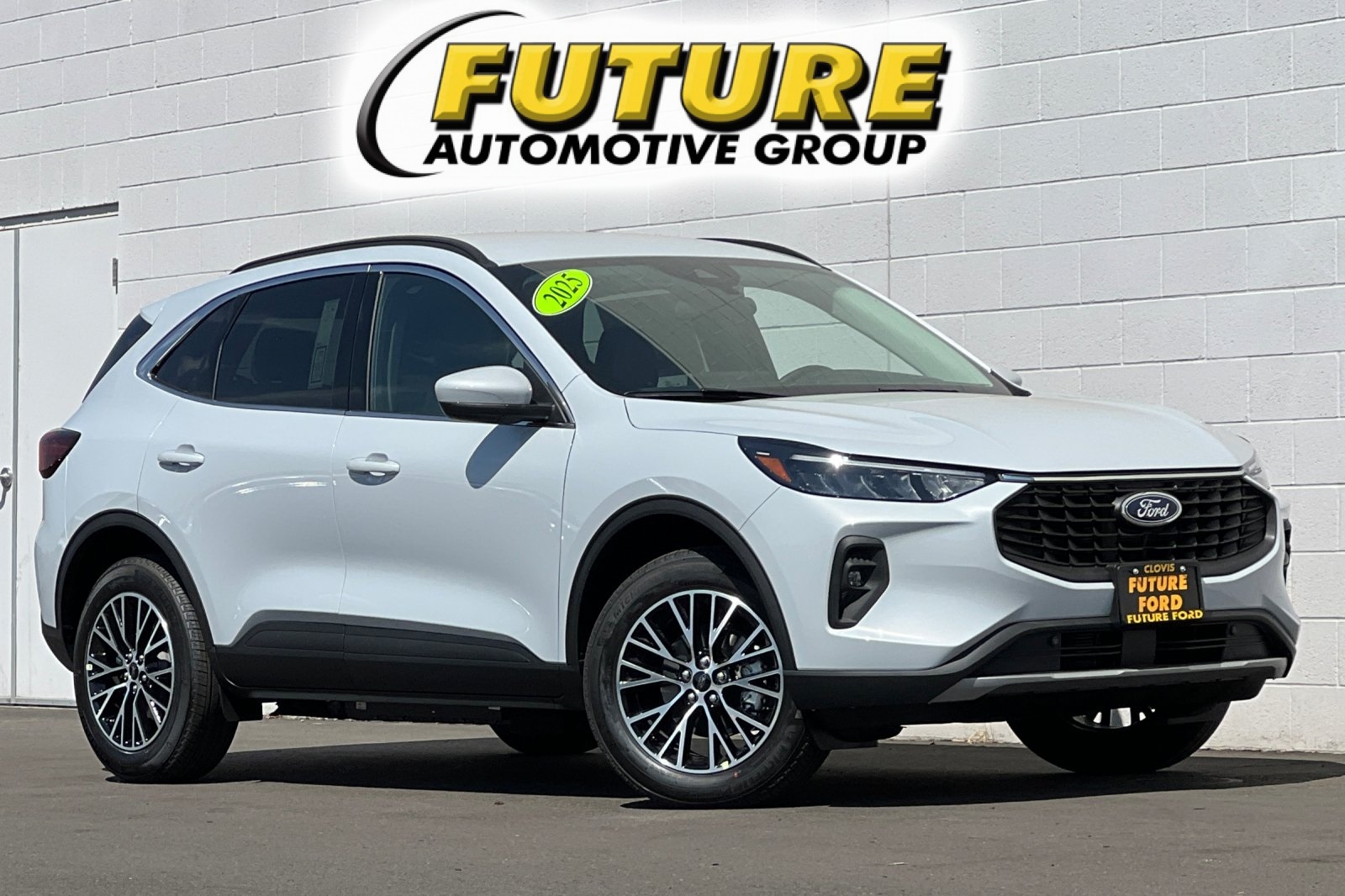 2025 Ford Escape Plug-In Hybrid Base