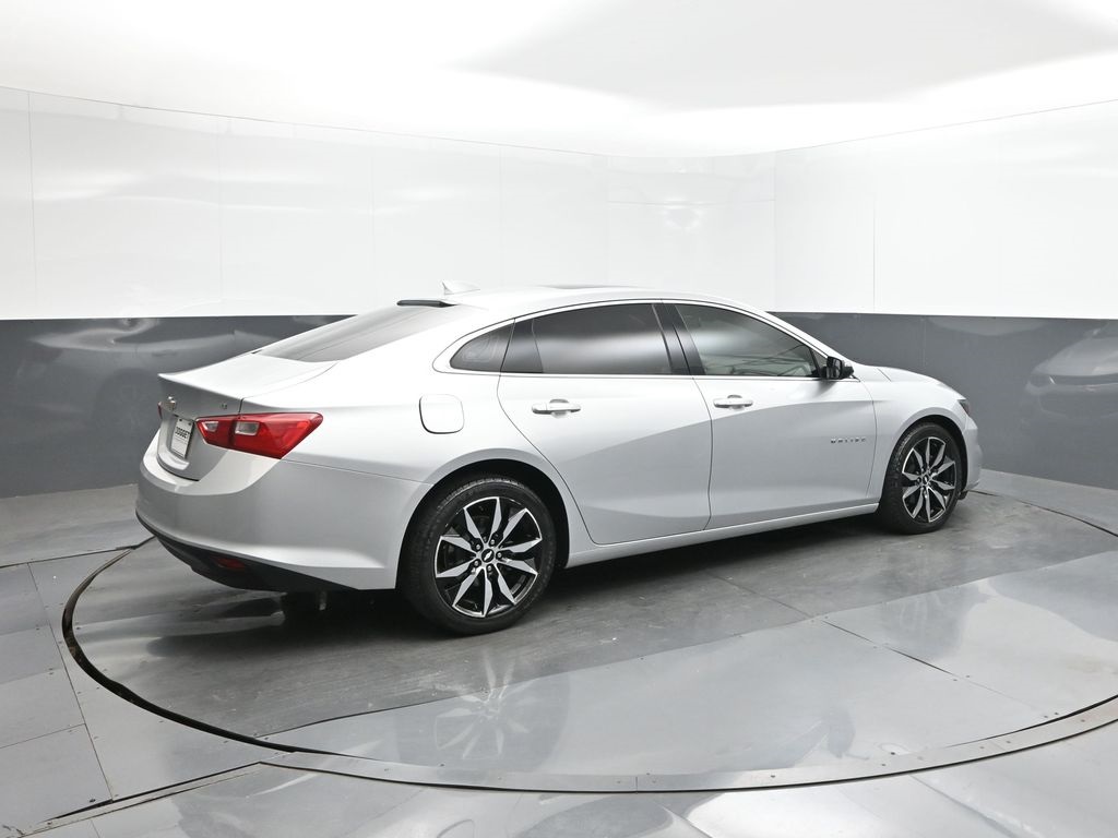 2018 Chevrolet Malibu 1LT photo 15