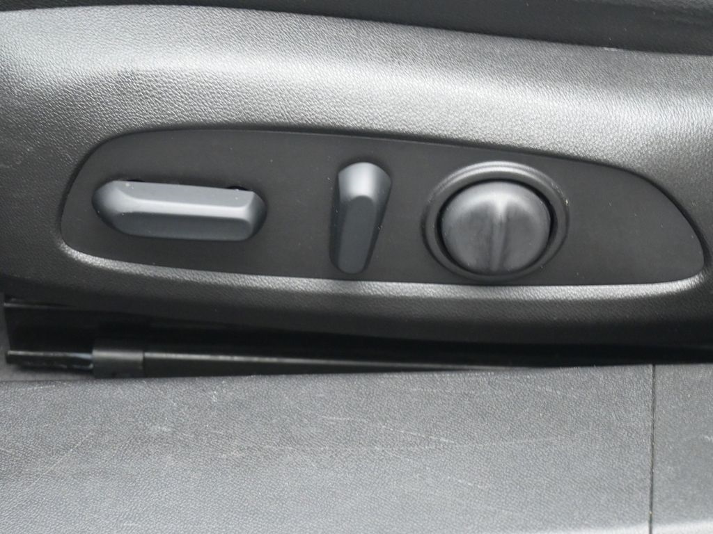 2018 Chevrolet Malibu 1LT photo 18