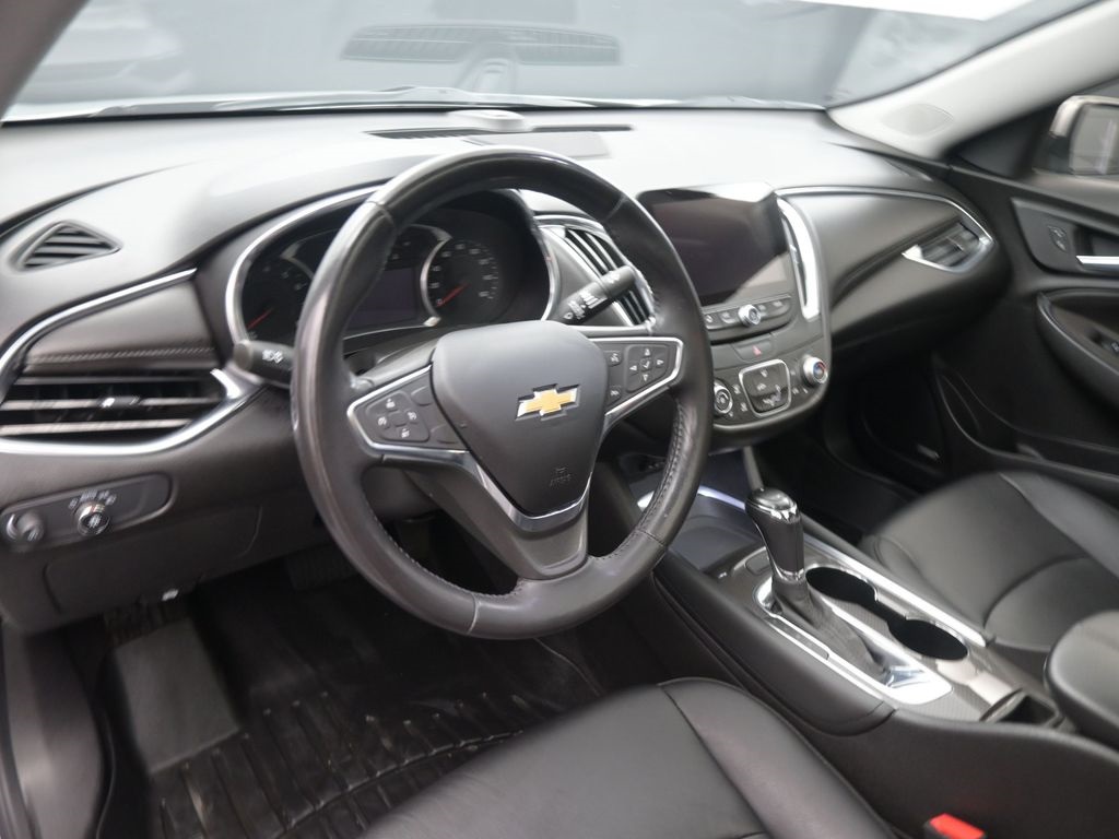 2018 Chevrolet Malibu 1LT photo 31