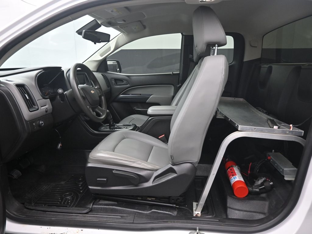 2018 Chevrolet Colorado Work Truck photo 2