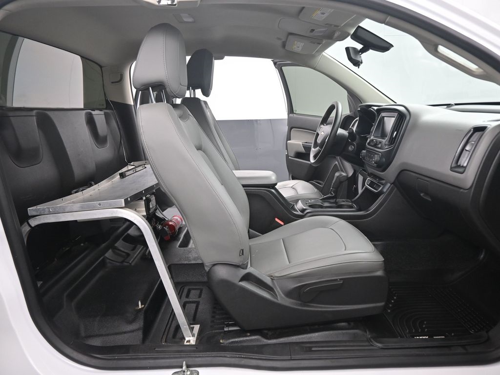 2018 Chevrolet Colorado Work Truck photo 16