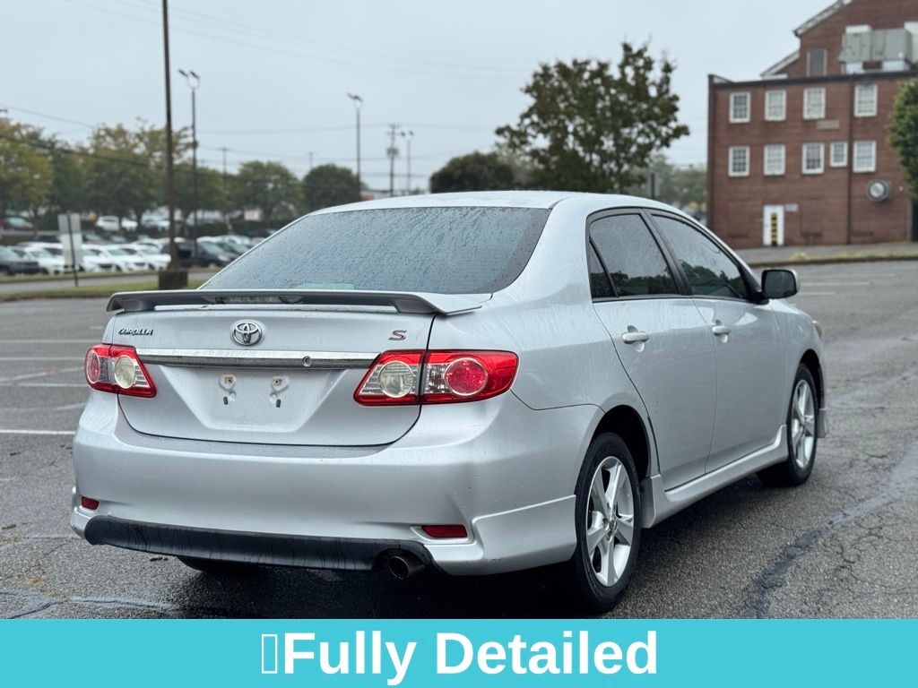 2013 Toyota Corolla S photo 5