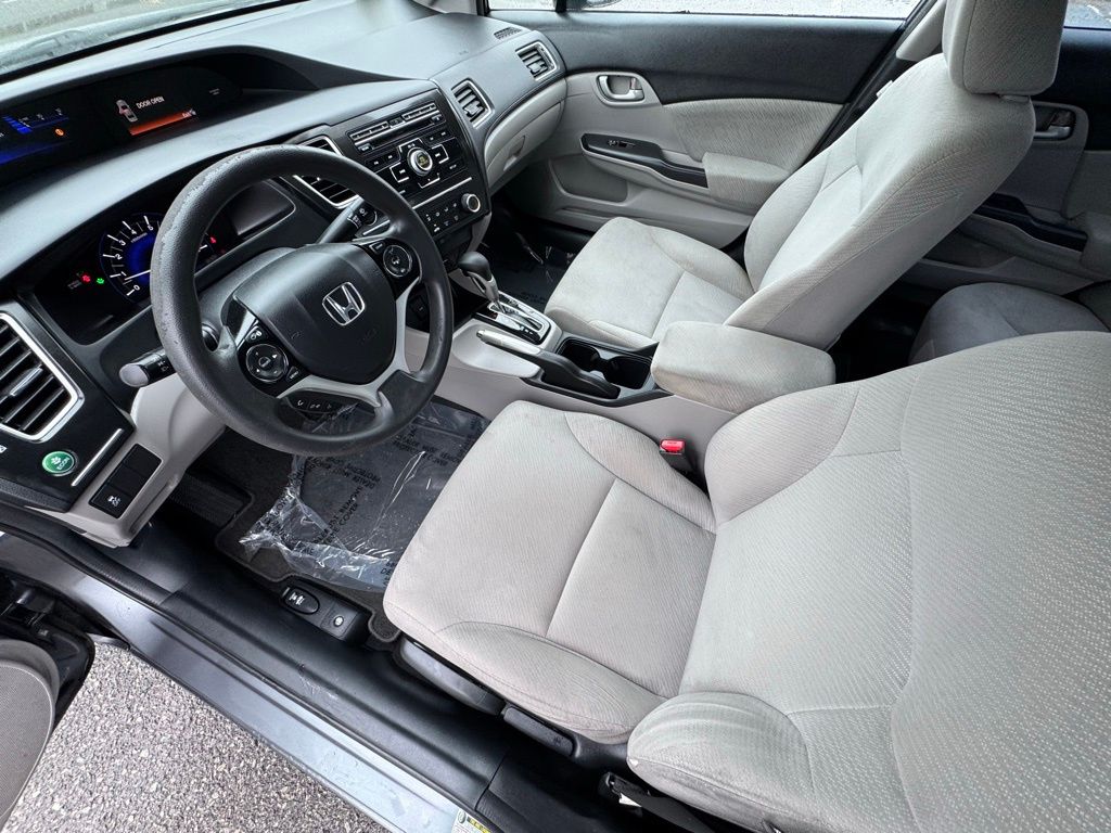 2013 Honda Civic LX photo 14