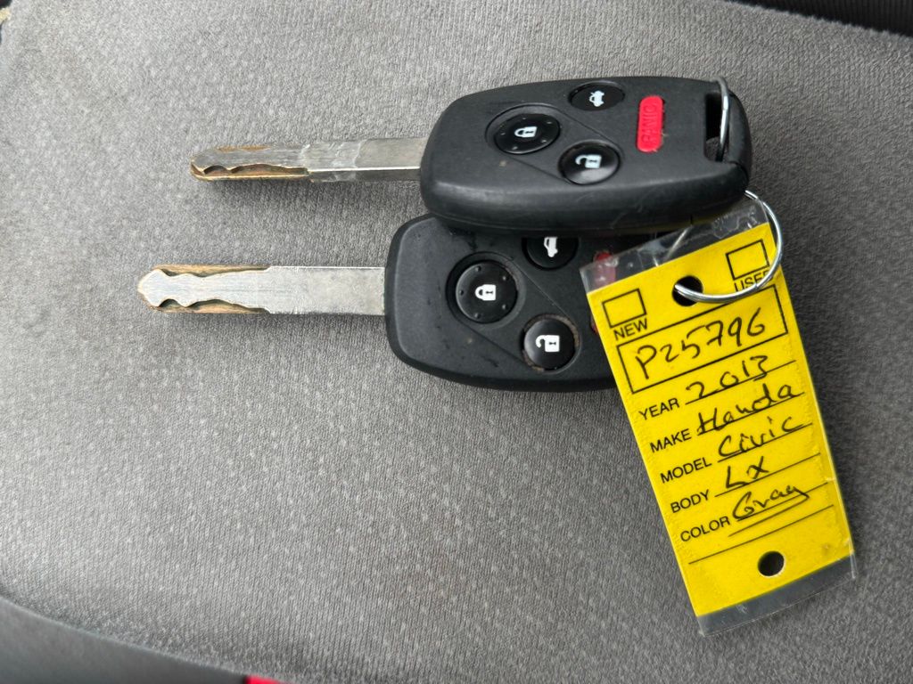 2013 Honda Civic LX photo 25