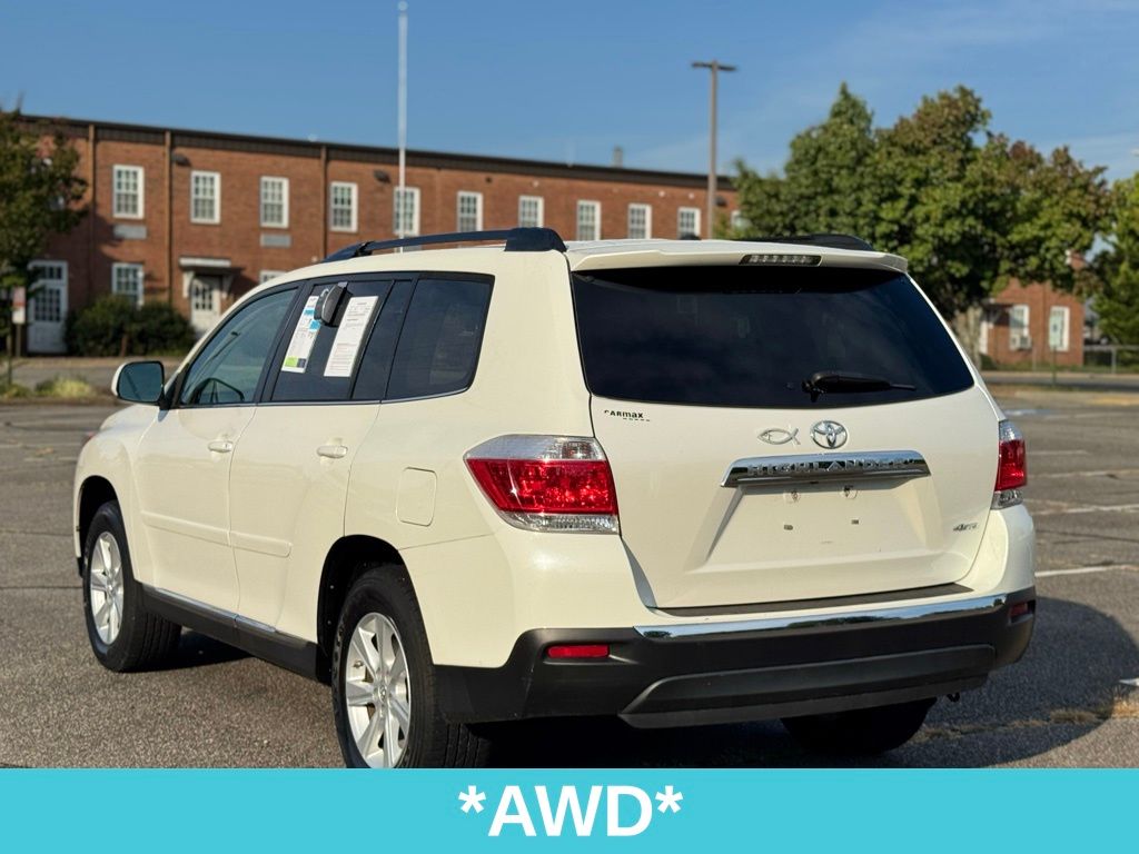 2011 Toyota Highlander Hybrid Base SE photo 4
