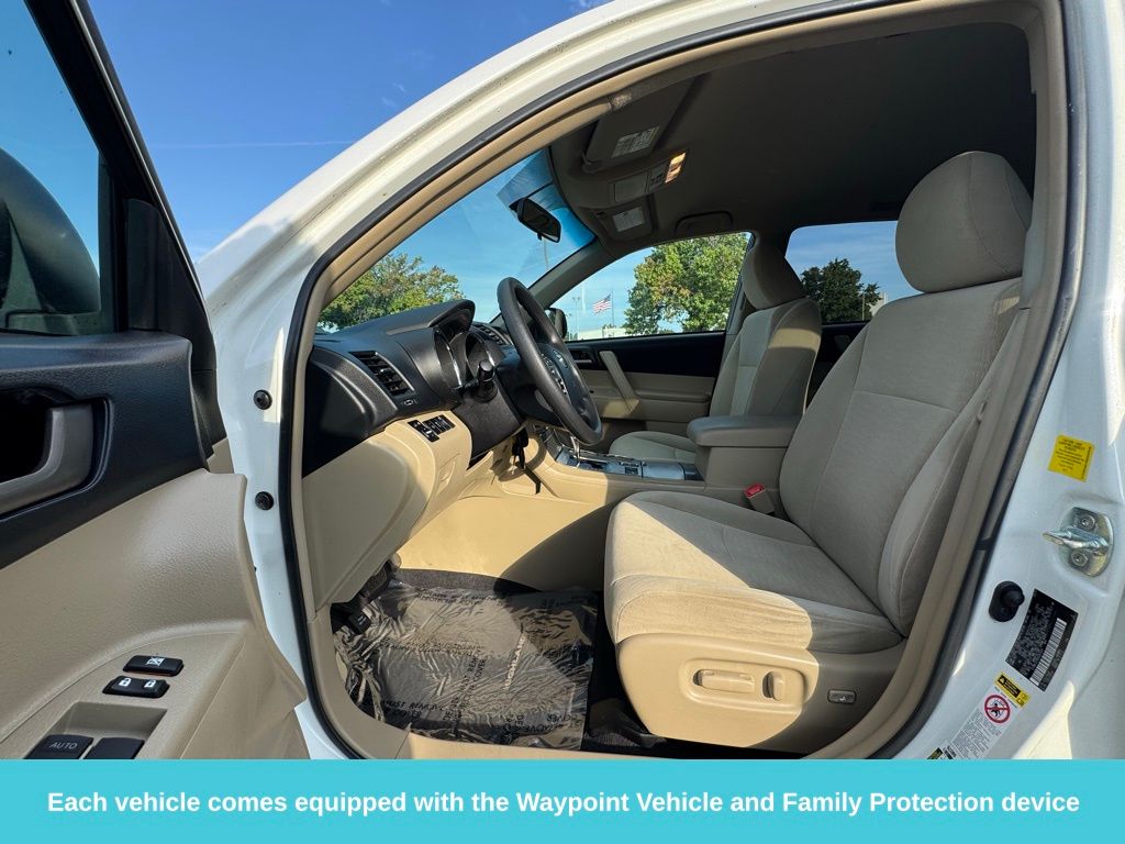 2011 Toyota Highlander Hybrid Base SE photo 11