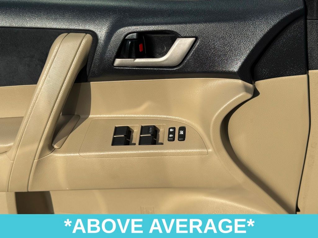 2011 Toyota Highlander Hybrid Base SE photo 18
