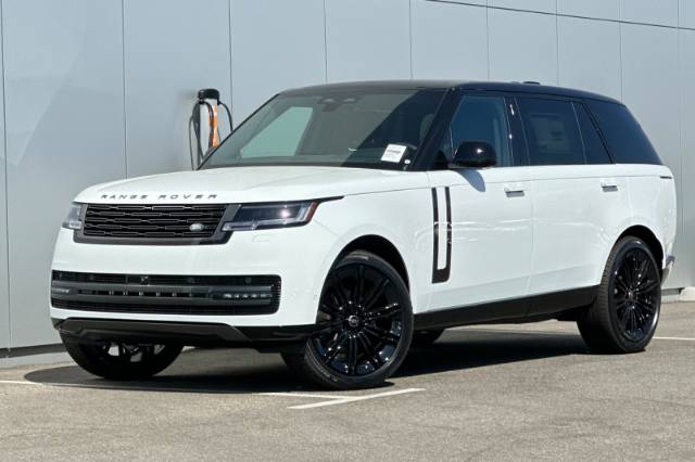 2025 Land Rover Range Rover SE
