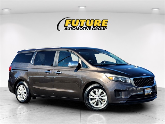 2015 Kia Sedona LX