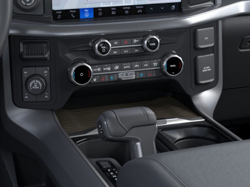 2025 Ford F-150 Lariat photo 8