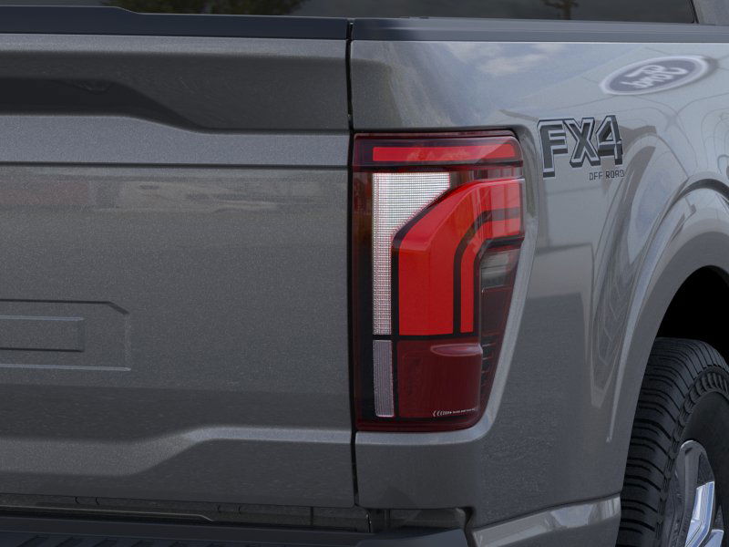 2025 Ford F-150 Lariat photo 14