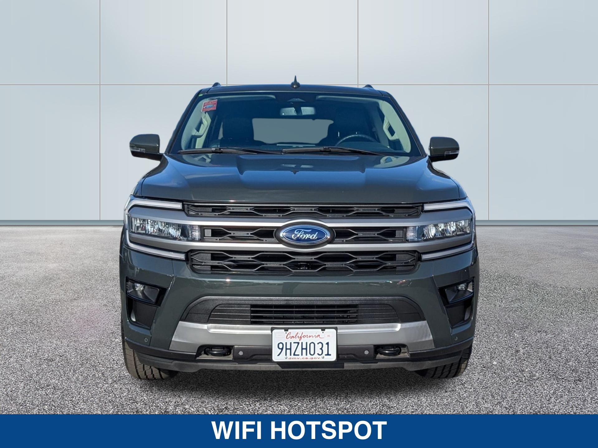 2023 Ford Expedition XLT photo 8