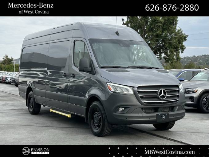 2024 Mercedes-Benz Sprinter 2500 Cargo 170 WB