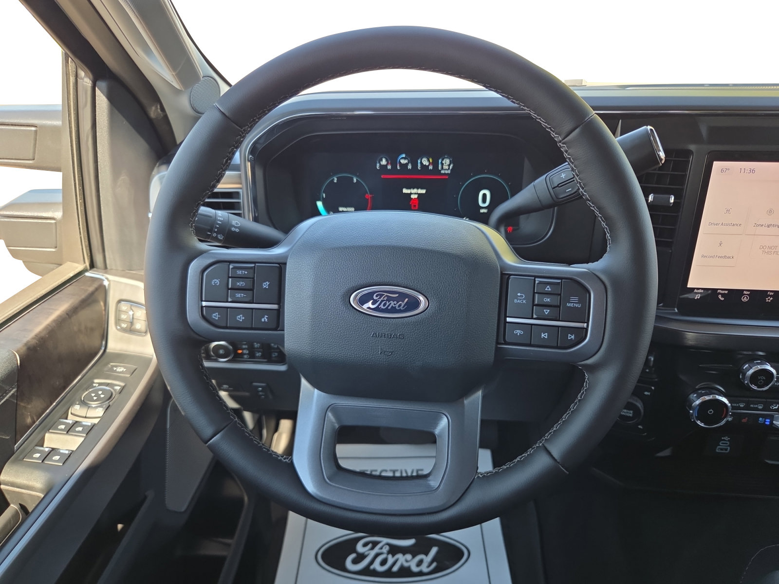 2026 Ford F-350 Lariat photo 12