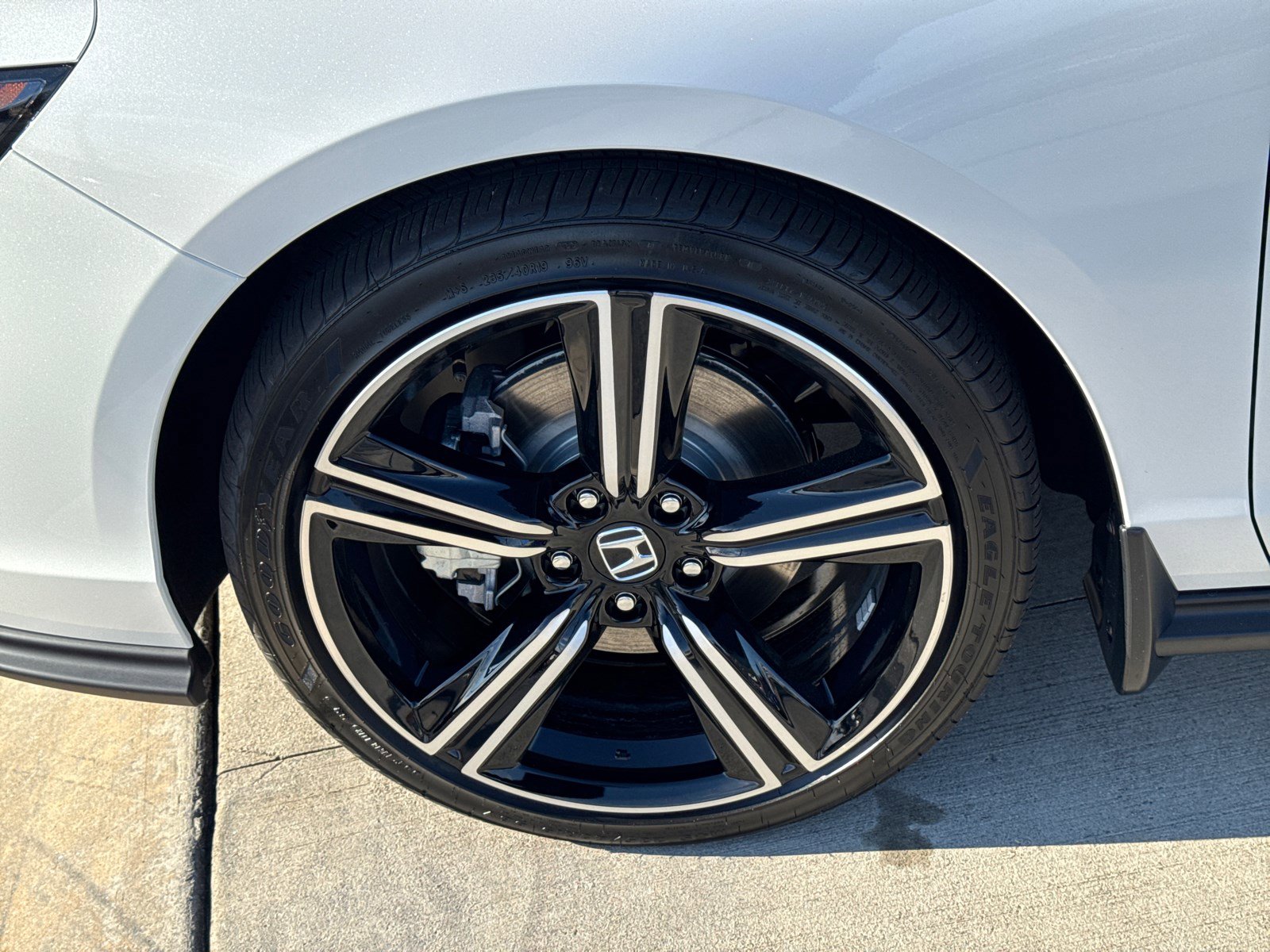 2025 Honda Accord Hybrid Sport photo 10