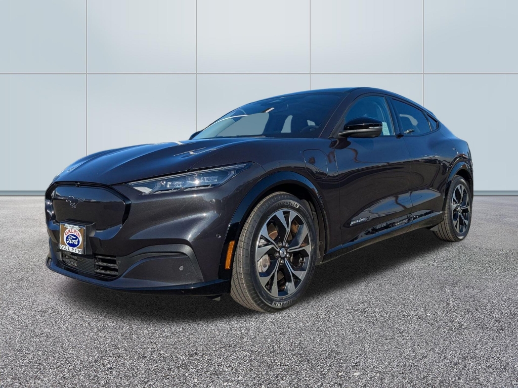 2022 Ford Mustang Mach-E Premium