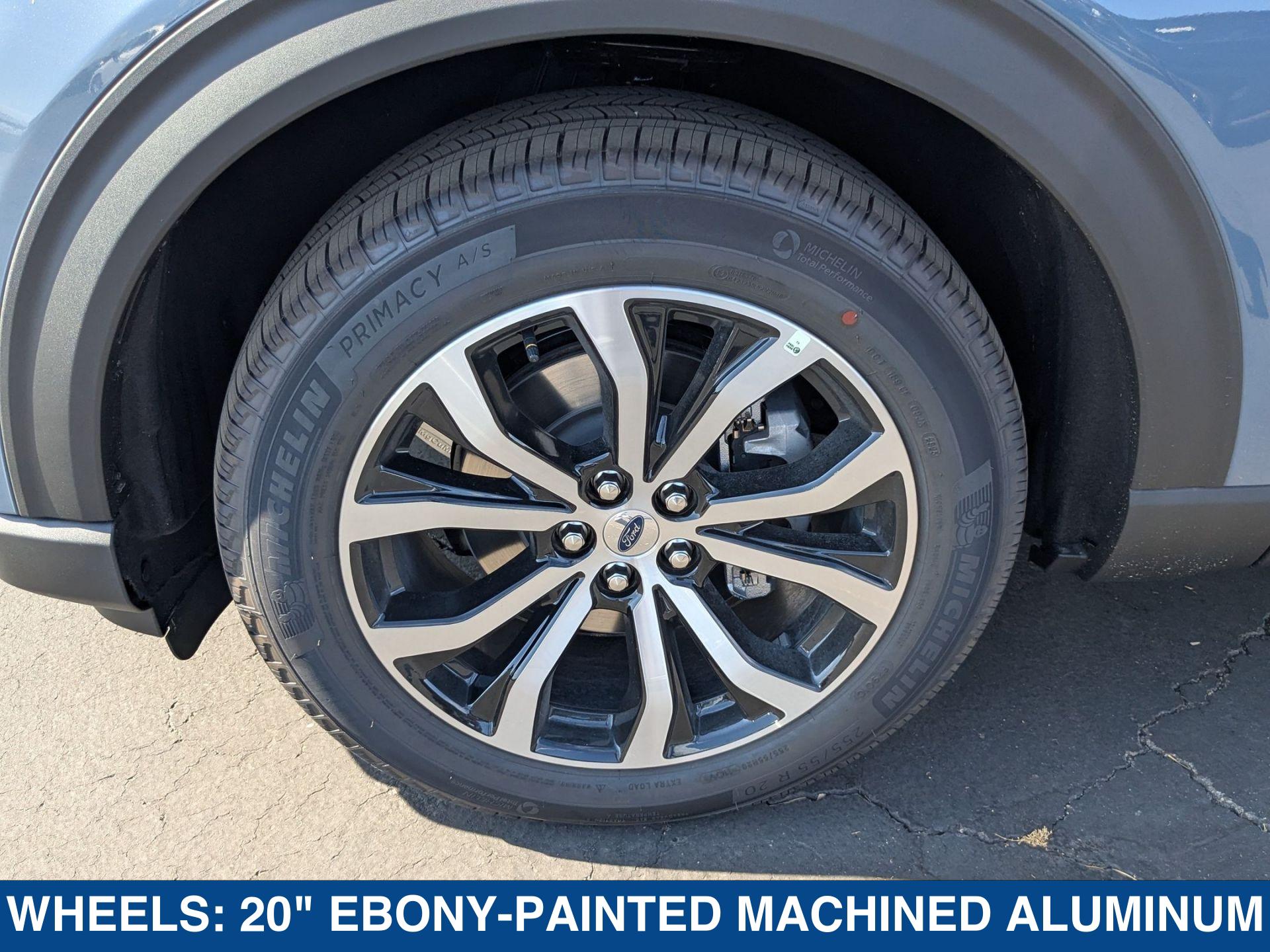 2025 Ford Explorer ST ST-Line photo 12