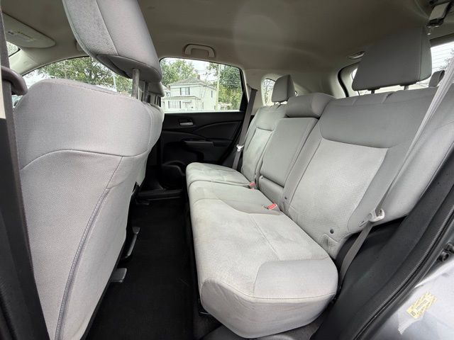 2015 Honda CR-V LX photo 19