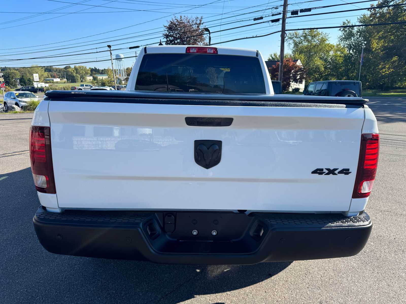 2022 Ram 1500 Classic Warlock photo 2