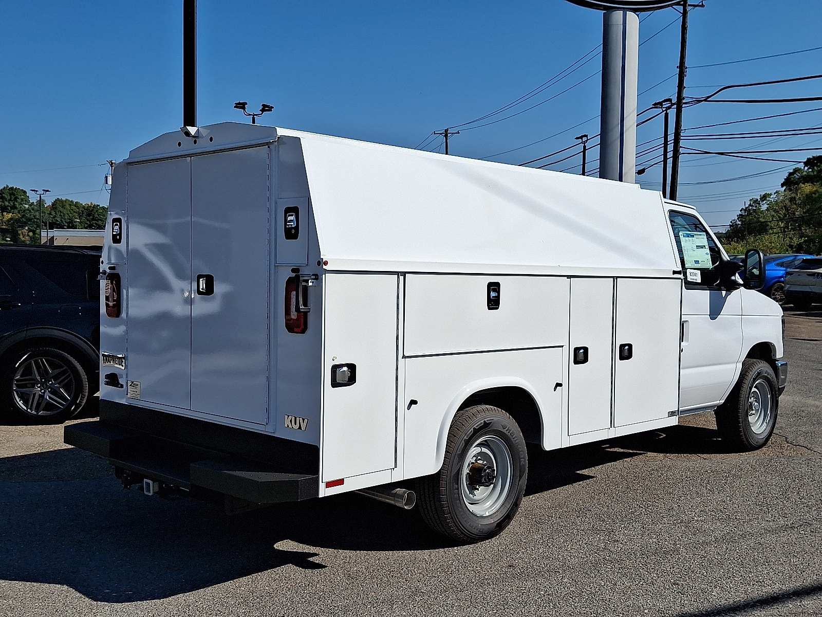 2026 Ford E-350 Base photo 6