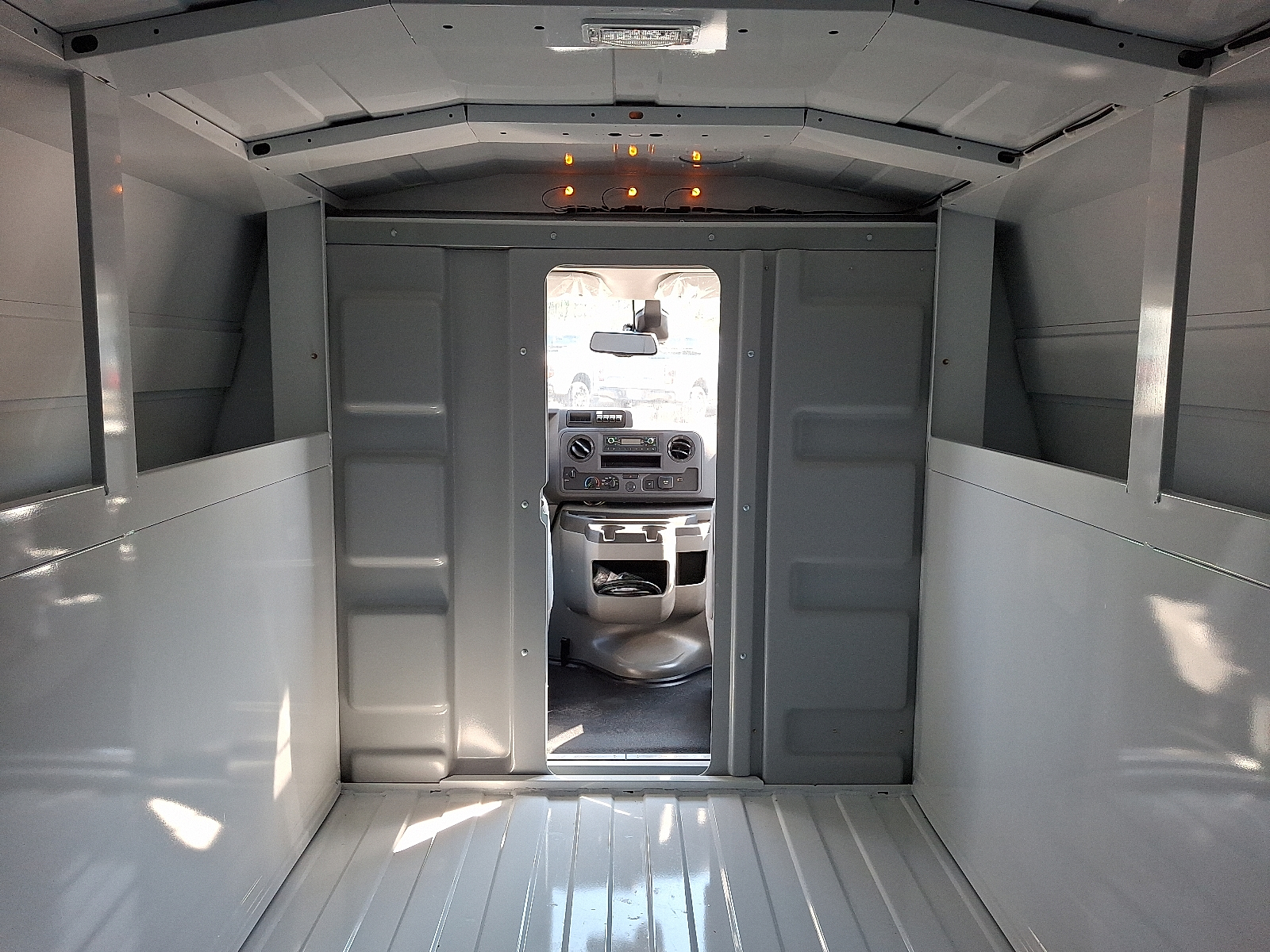 2026 Ford E-350 Base photo 13