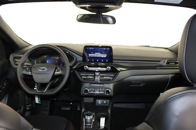 2025 Ford Escape ST-Line photo 3