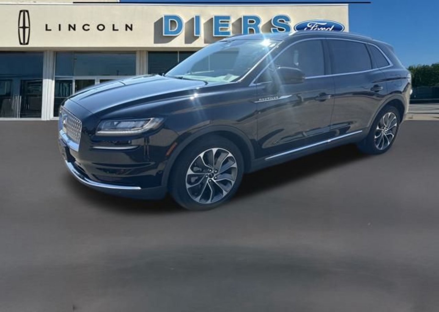 2LMPJ8K96NBL16708