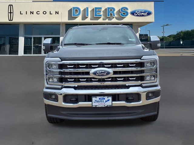 2025 Ford F-350 Lariat photo 3