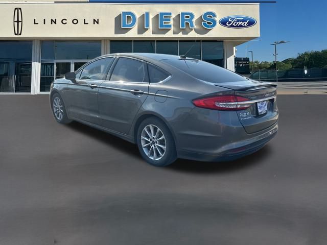2017 Ford Fusion SE photo 7