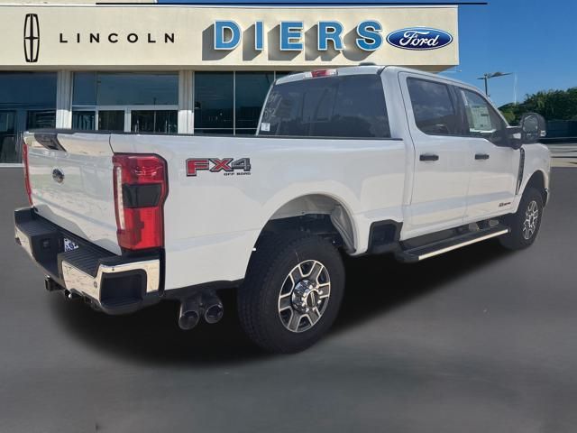 2025 Ford F-350 XLT photo 5