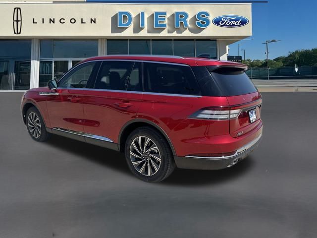 2025 Lincoln Aviator Premiere photo 4