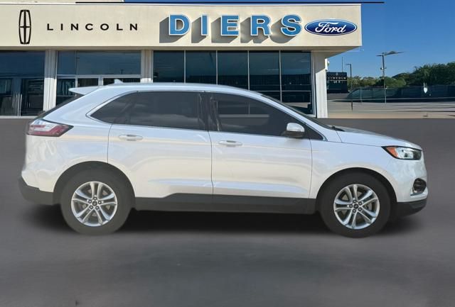 2019 Ford Edge SEL photo 2