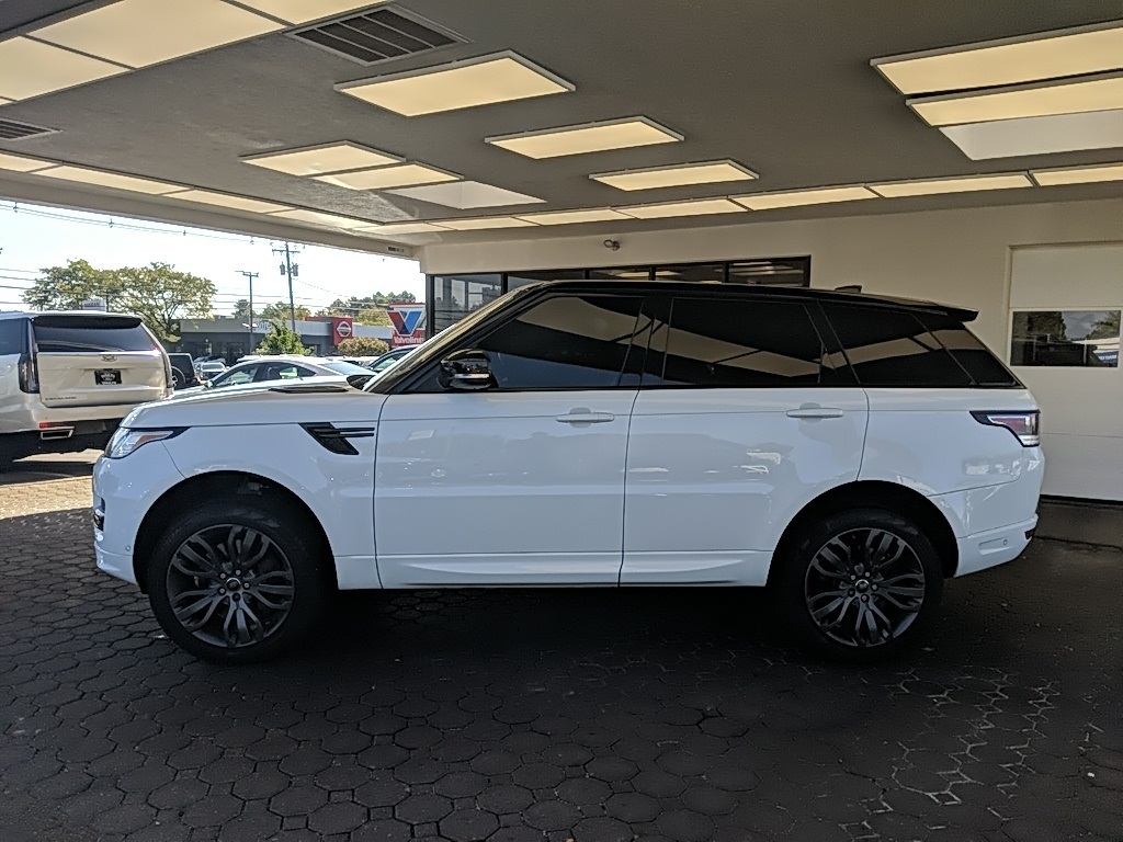 2017 Land Rover Range Rover Sport SuperCharged HSE photo 7