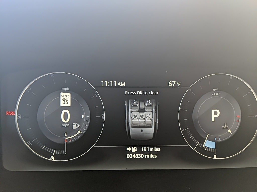 2017 Land Rover Range Rover Sport SuperCharged HSE photo 24