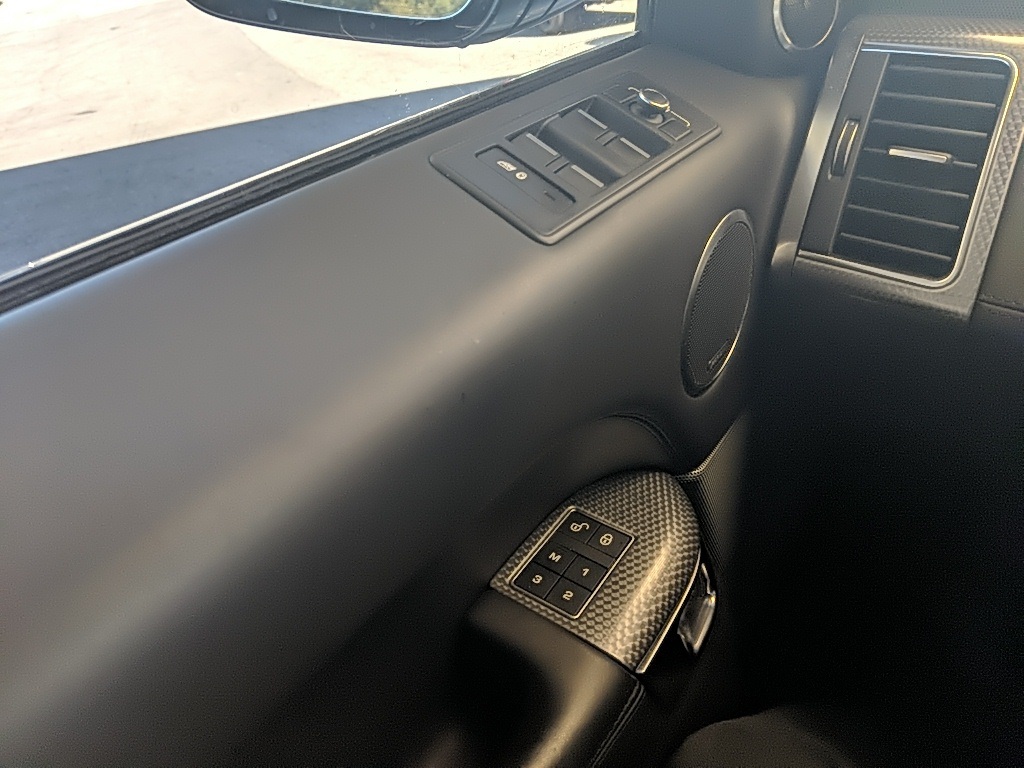 2017 Land Rover Range Rover Sport SuperCharged HSE photo 25