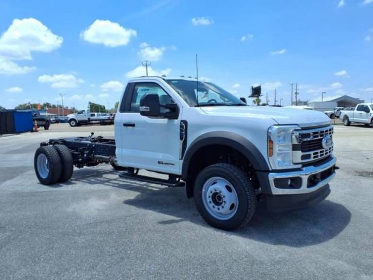 2024 Ford Super Duty F-550 DRW XL
