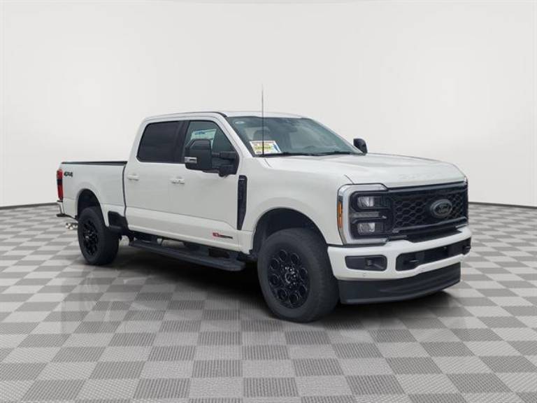 2025 Ford Super Duty F-350 SRW LARIAT
