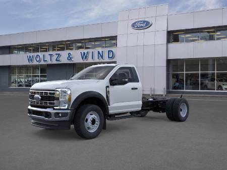 2025 Ford Super Duty F-600 DRW XL